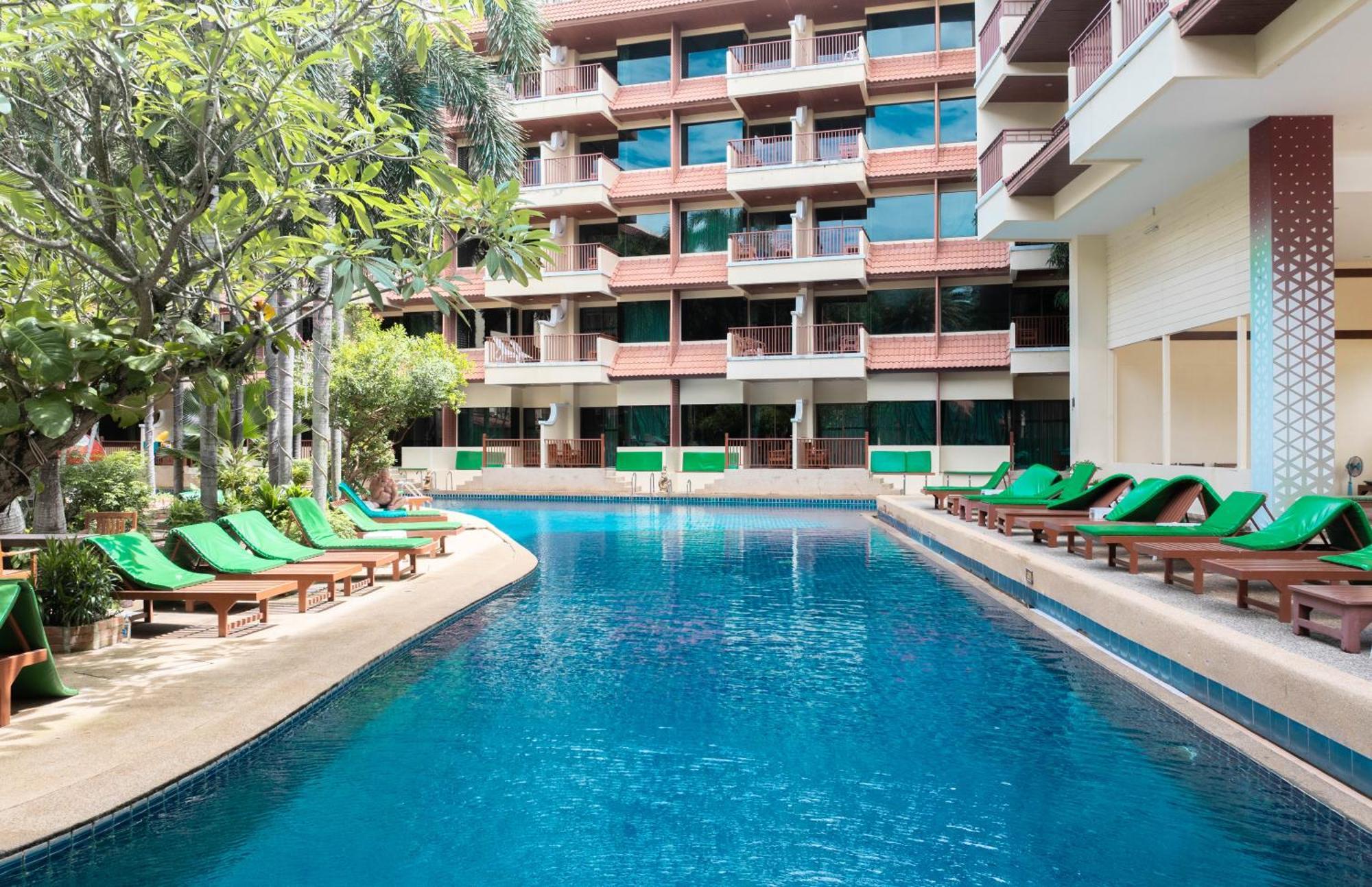 Baumanburi Hotel Patong Eksteriør bilde